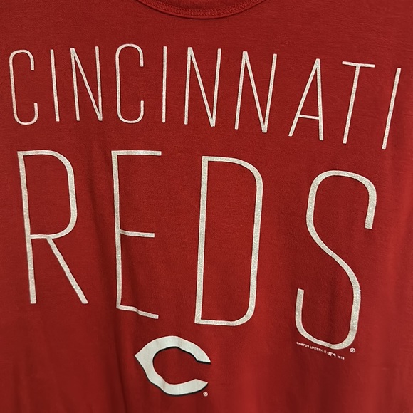 Cincinnati Reds - Picture 2 of 4